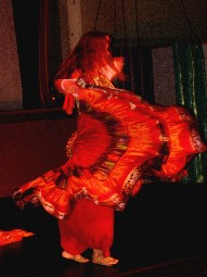 Bauchtanz, Orientalischer Tanz